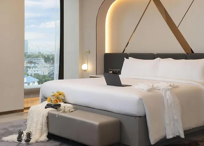 Asawin Grand Convention Отель 5*