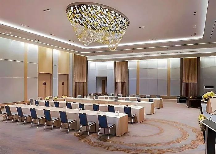 Отель Asawin Grand Convention 5*